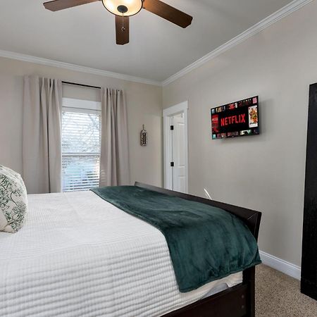 Downtown Wilmington Home ~ Pet Friendly Екстер'єр фото