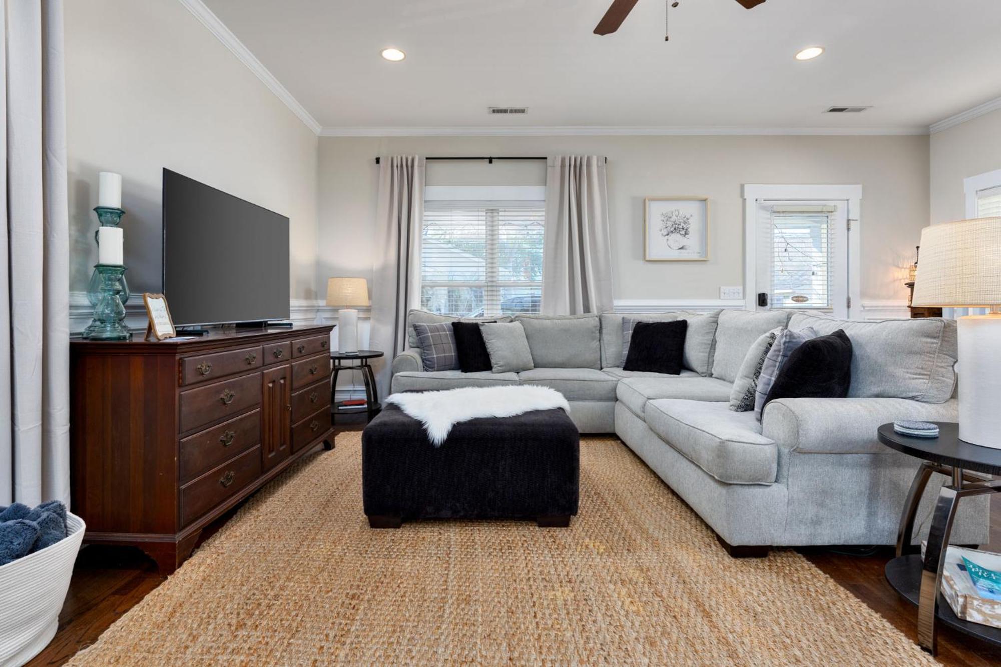Downtown Wilmington Home ~ Pet Friendly Екстер'єр фото
